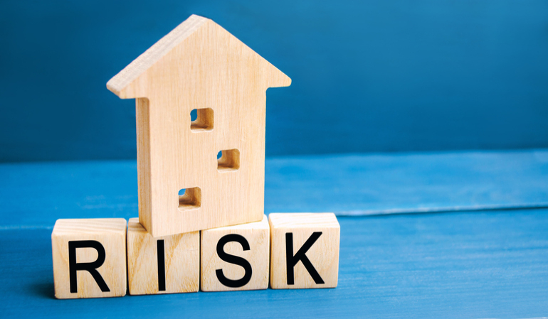 3-risk-management-strategies-in-real-estate-investing